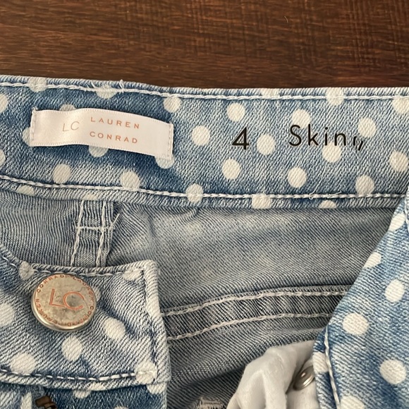 LC Lauren Conrad Skinny Crop Jeans Stretch Denim Blue Polka Dot Size 4 - Picture 3 of 5